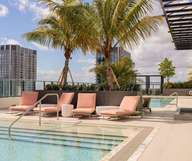 11 NE 6th St , Unit 2102, Miami, FL 33132 Photo
