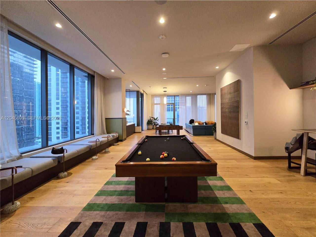 11 NE 6th St , Unit 2102, Miami, FL 33132 Photo