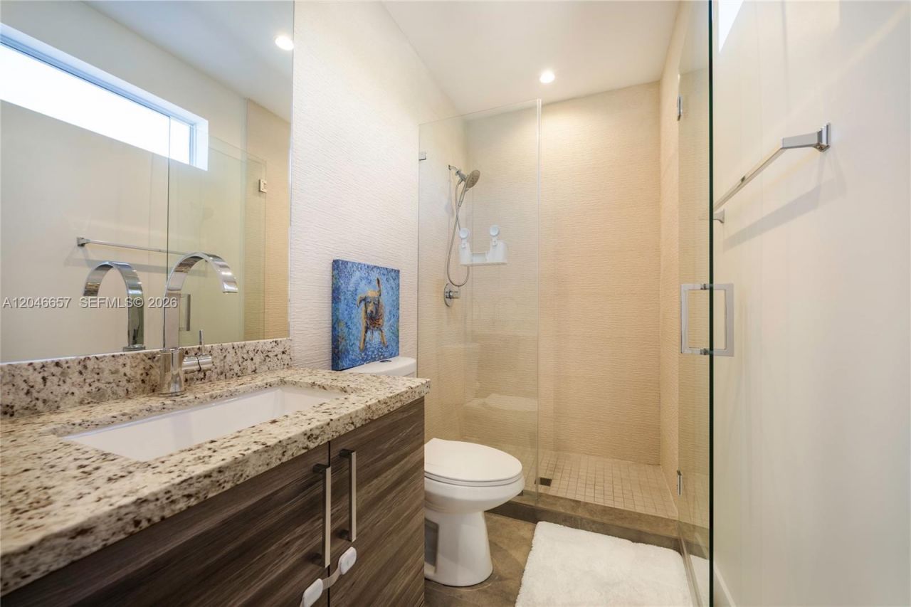 3655 SW 25th St, Unit 3655, Miami, FL 33133 Photo