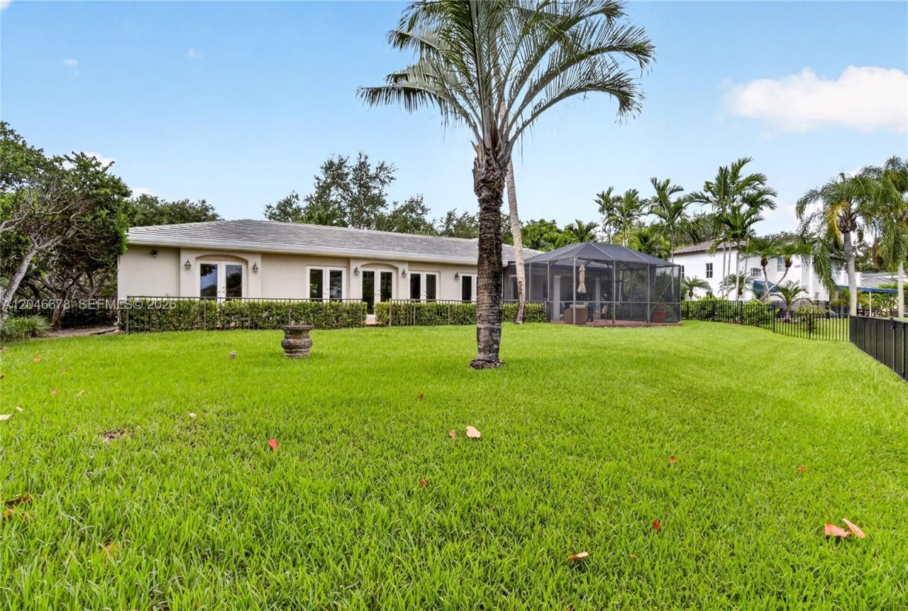 7571 SW 148th Ter, Palmetto Bay, FL 33158 Photo