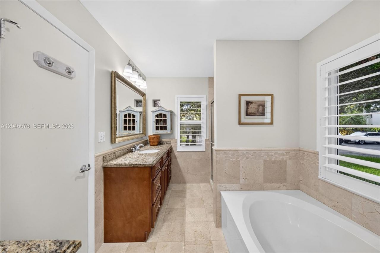 7571 SW 148th Ter, Palmetto Bay, FL 33158 Photo
