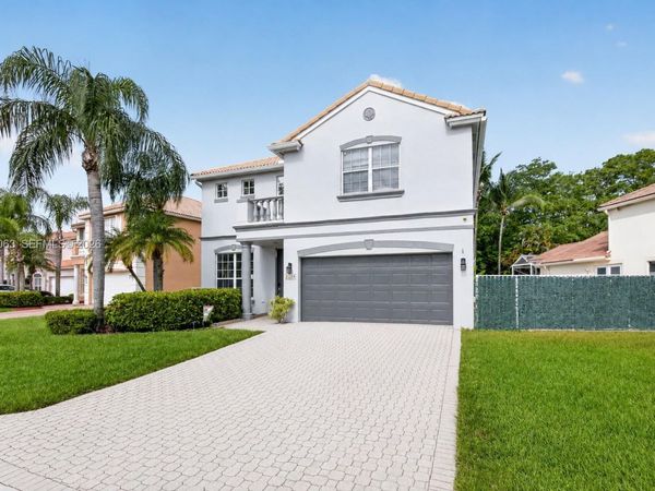 21209 Via Ventura, Boca Raton, FL 33433