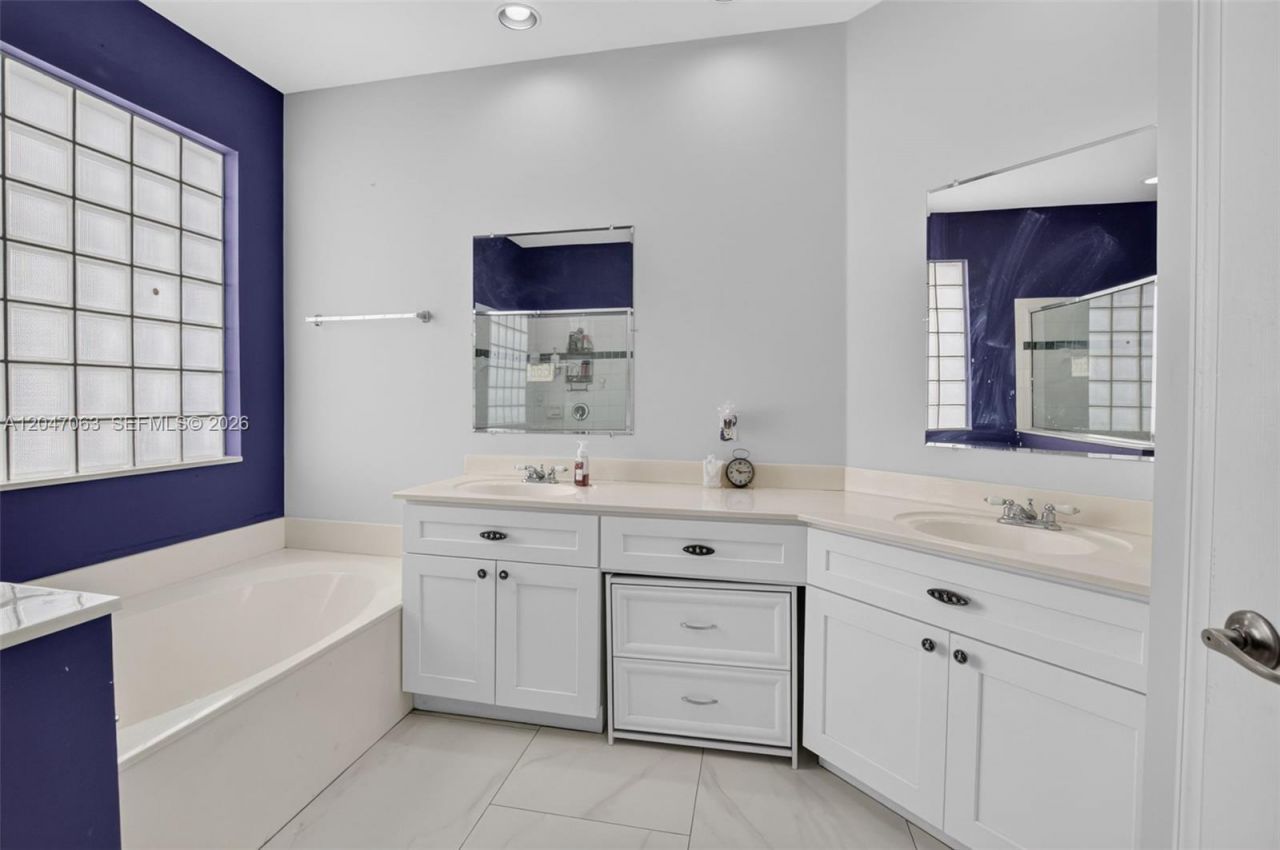 21209 Via Ventura, Boca Raton, FL 33433 Photo