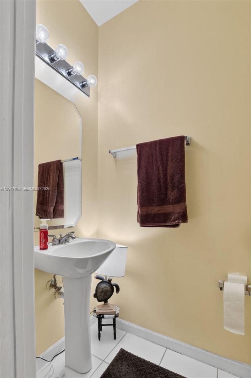 21209 Via Ventura, Boca Raton, FL 33433 Photo
