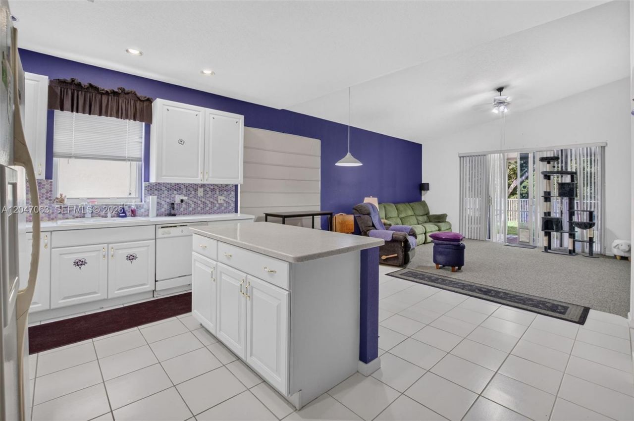 21209 Via Ventura, Boca Raton, FL 33433 Photo