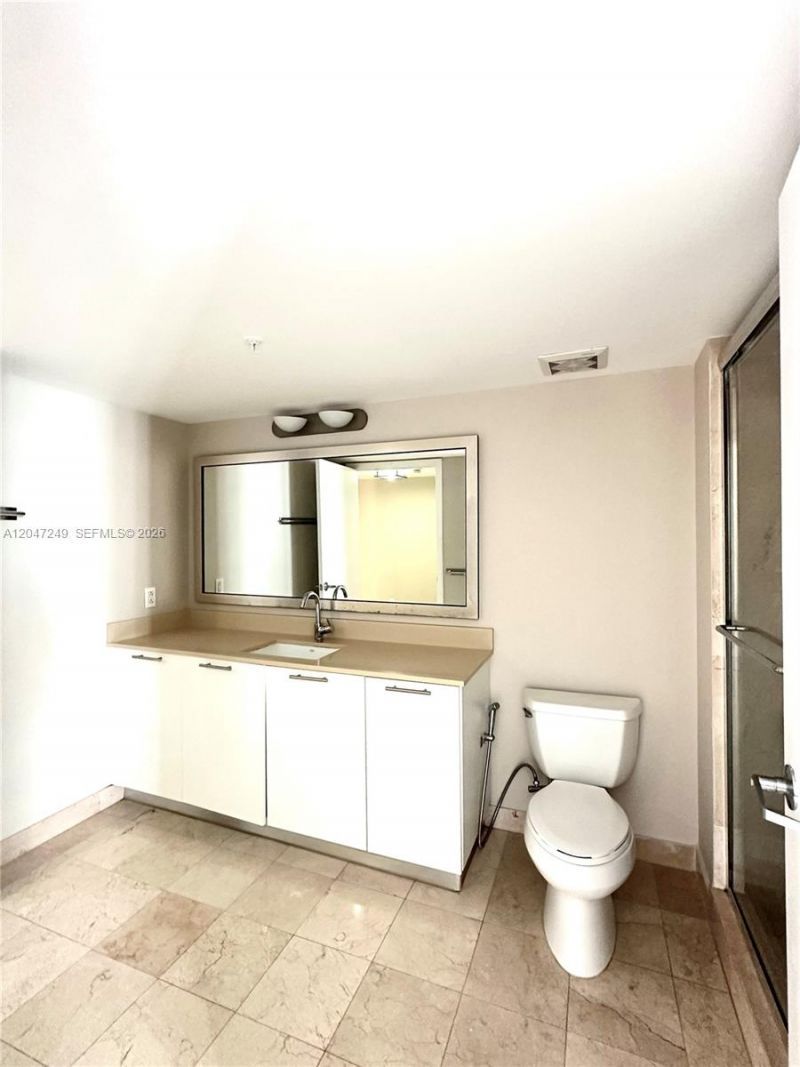 1800 N Bayshore Dr , Unit 2315, Miami, FL 33132 Photo