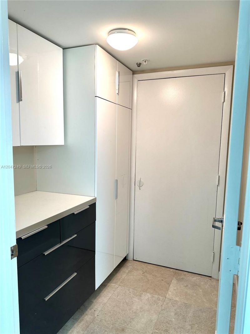 1800 N Bayshore Dr , Unit 2315, Miami, FL 33132 Photo