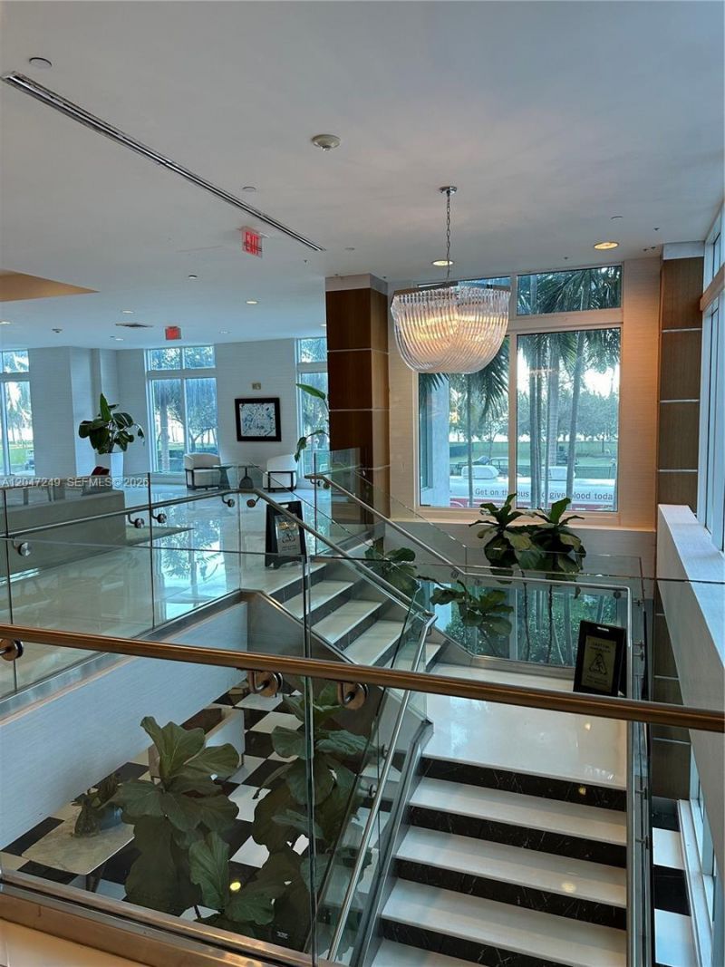 1800 N Bayshore Dr , Unit 2315, Miami, FL 33132 Photo