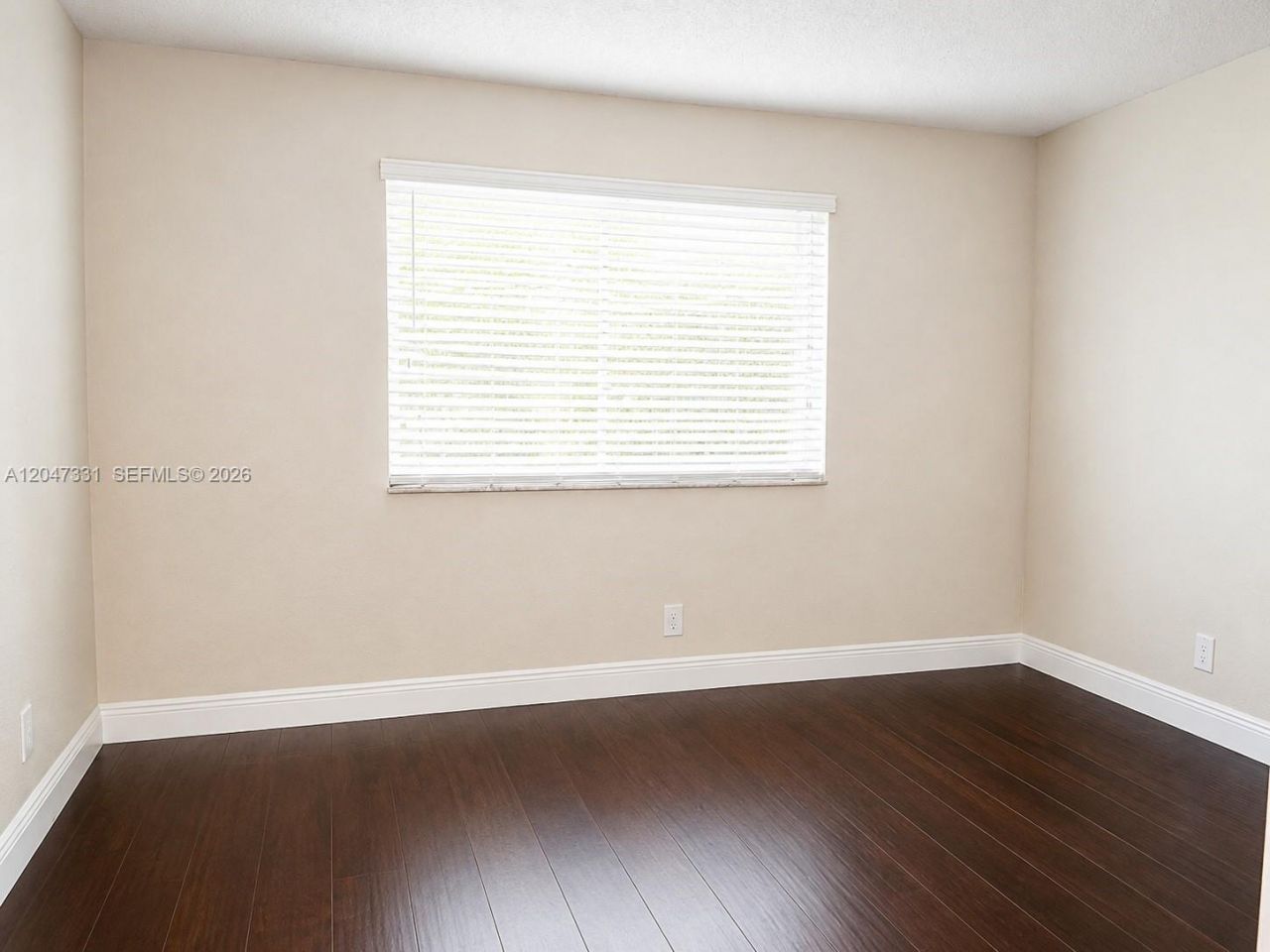 331 Lakeview Dr , Unit 203, Weston, FL 33326 Photo