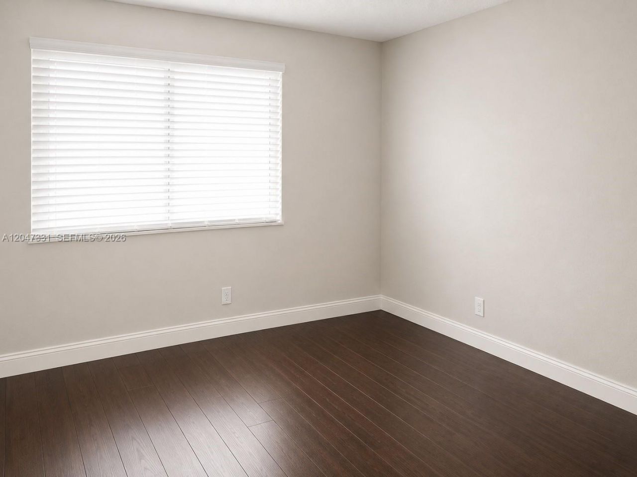 331 Lakeview Dr , Unit 203, Weston, FL 33326 Photo