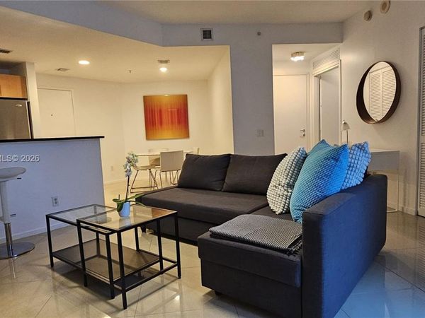 300 S Biscayne Blvd, Unit T-2905, Miami, FL 33131