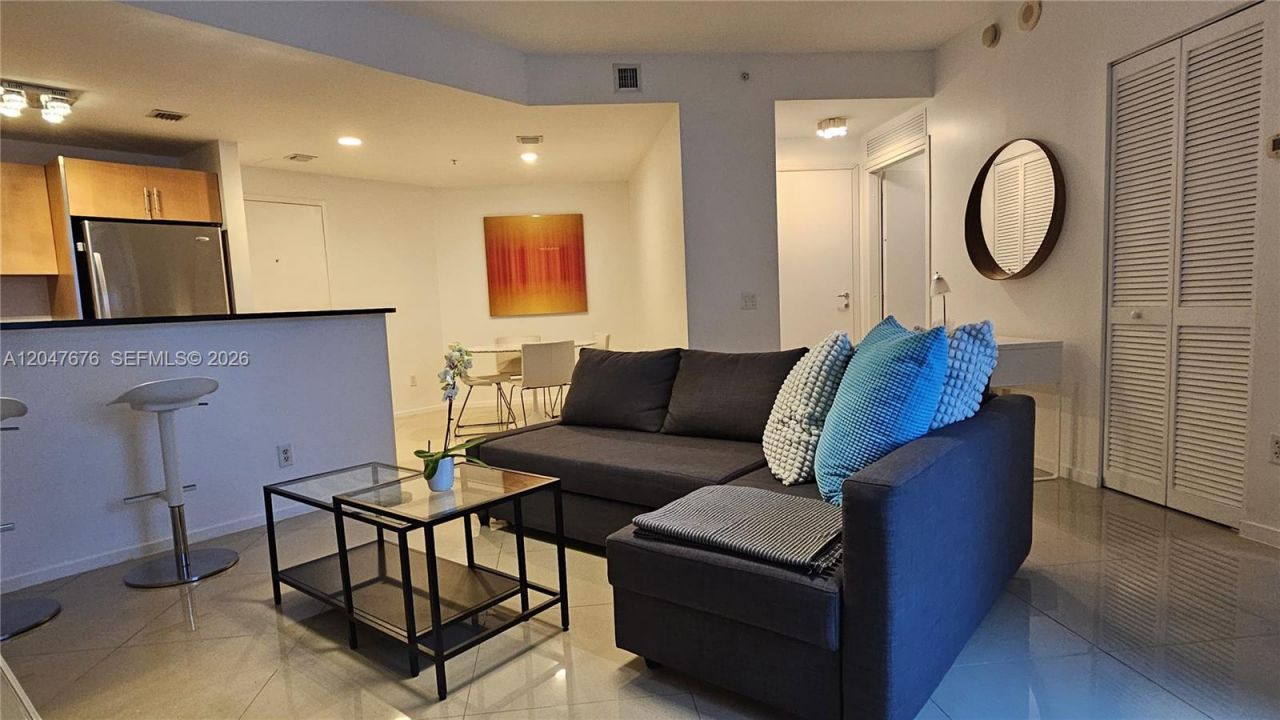 300 S Biscayne Blvd, Unit T-2905, Miami, FL 33131 Photo