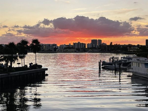 200 172nd St, Unit 210, Sunny Isles Beach, FL 33160