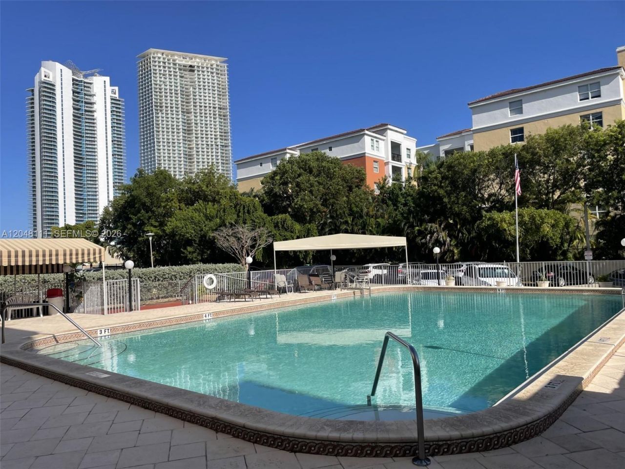 200 172nd St , Unit 210, Sunny Isles Beach, FL 33160 Photo