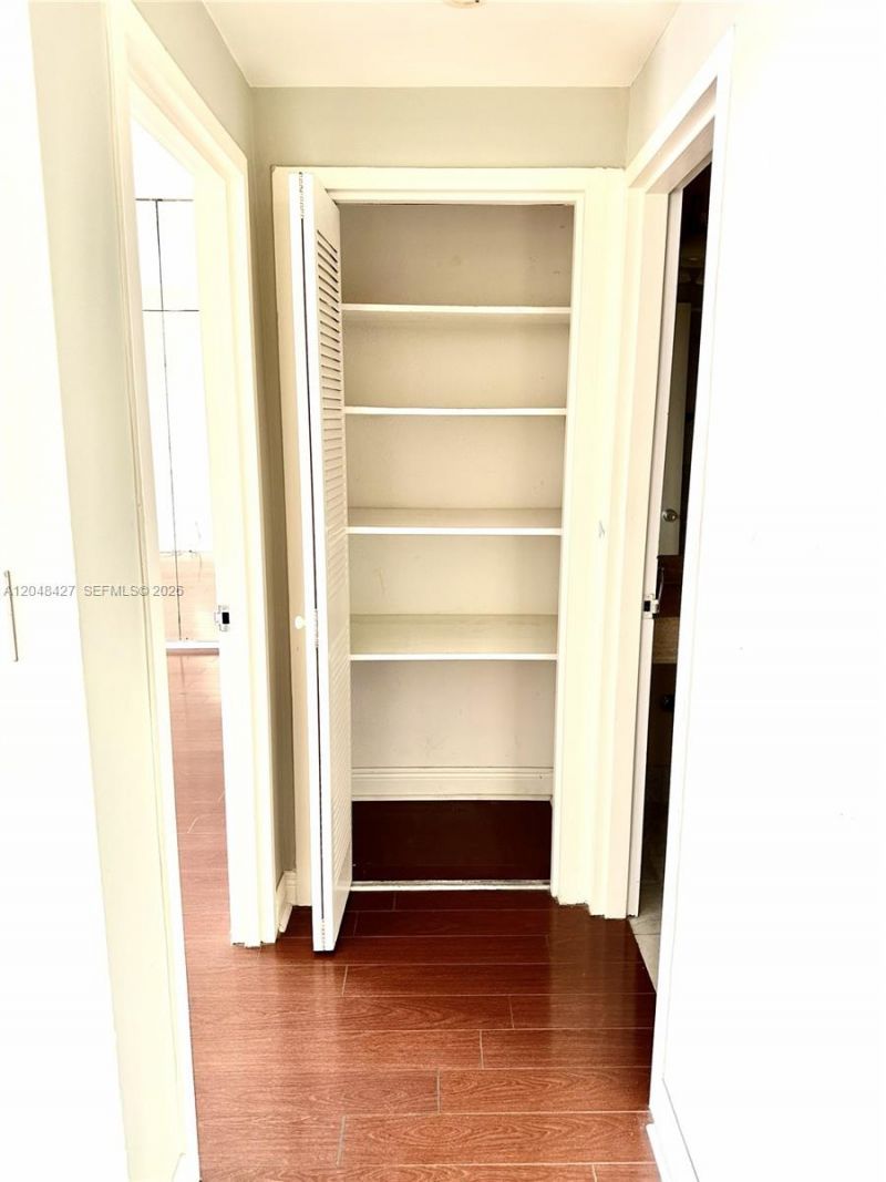 700 Biltmore Way , Unit 1009, Coral Gables, FL 33134 Photo