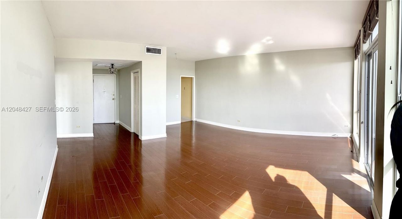 700 Biltmore Way , Unit 1009, Coral Gables, FL 33134 Photo