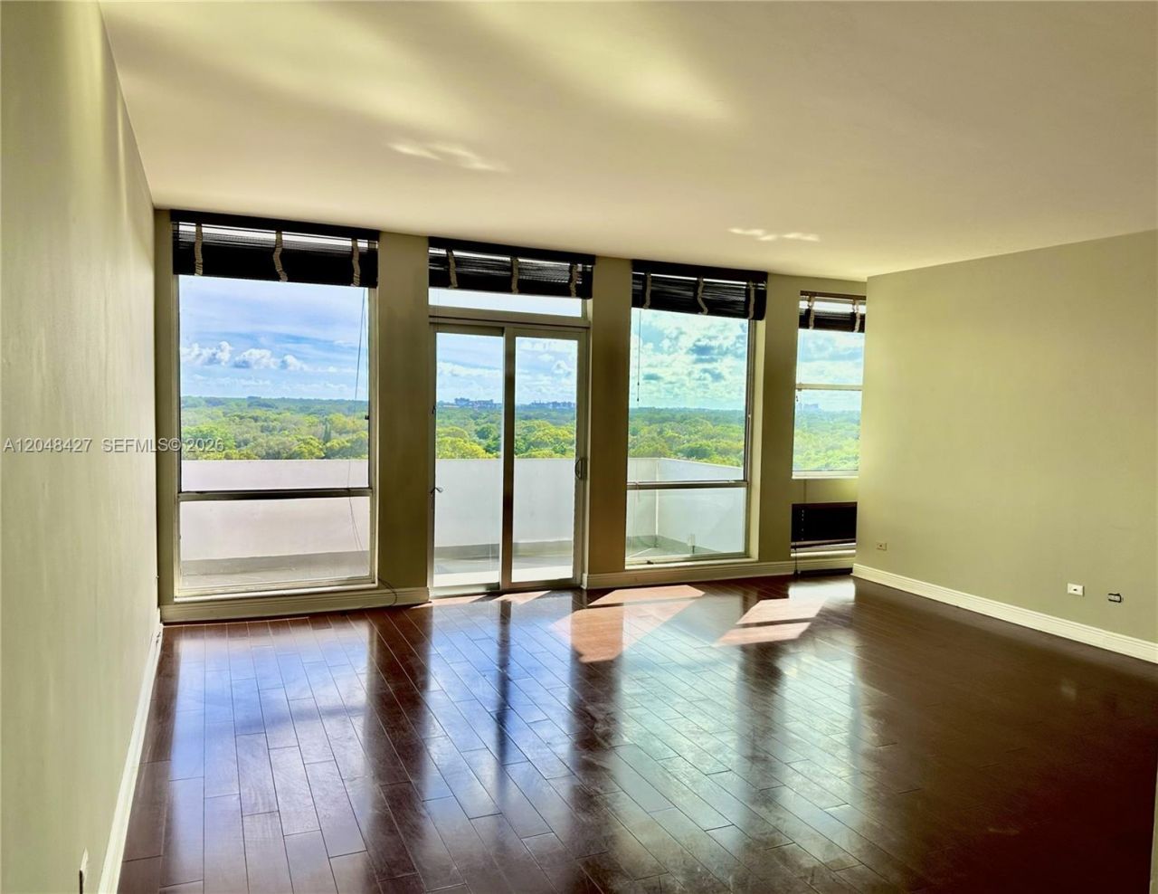 700 Biltmore Way , Unit 1009, Coral Gables, FL 33134 Photo
