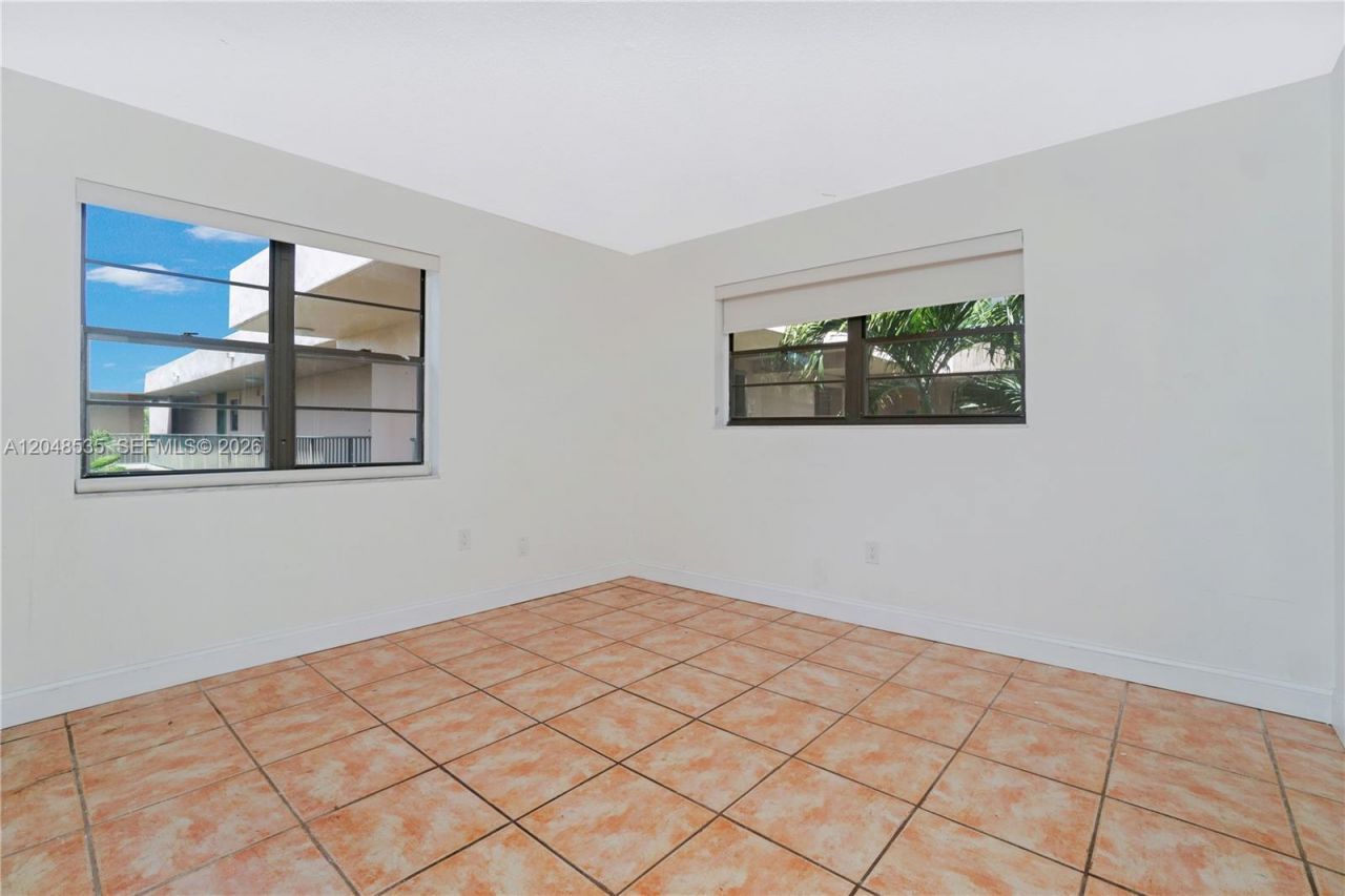 10525 SW 112th Ave , Unit 309, Miami, FL 33176 Photo