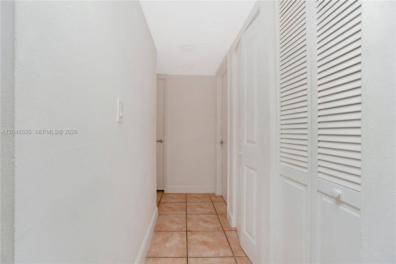 10525 SW 112th Ave , Unit 309, Miami, FL 33176 Photo