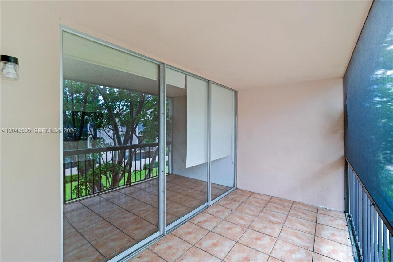 10525 SW 112th Ave , Unit 309, Miami, FL 33176 Photo