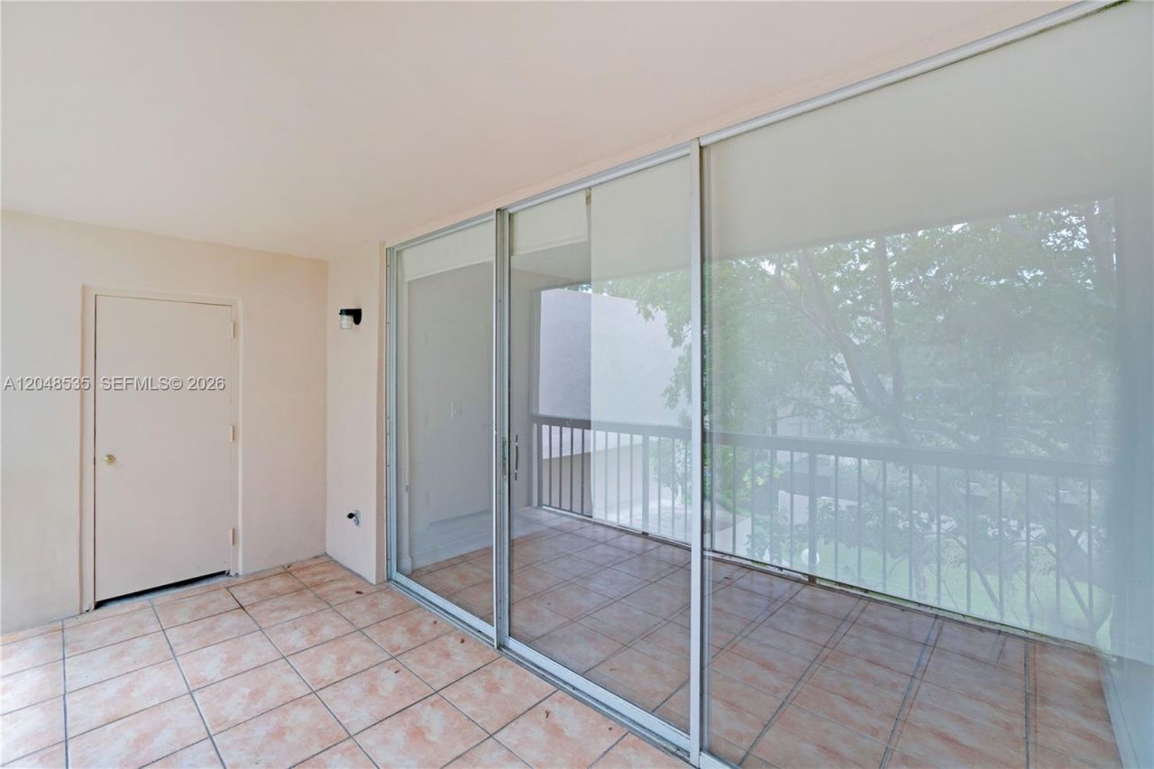 10525 SW 112th Ave , Unit 309, Miami, FL 33176 Photo