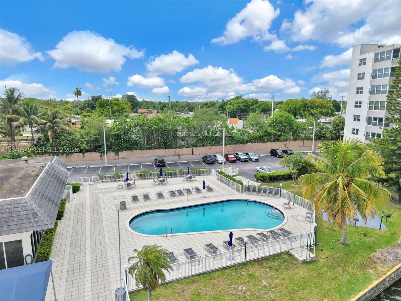 1075 NE Miami Gardens Dr , Unit 306, Miami, FL 33179 Photo