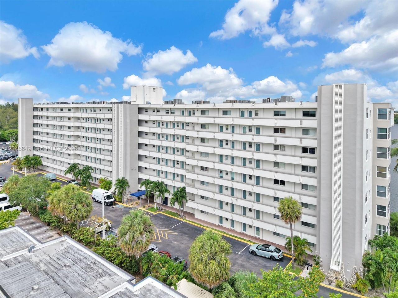 1075 NE Miami Gardens Dr , Unit 306, Miami, FL 33179 Photo
