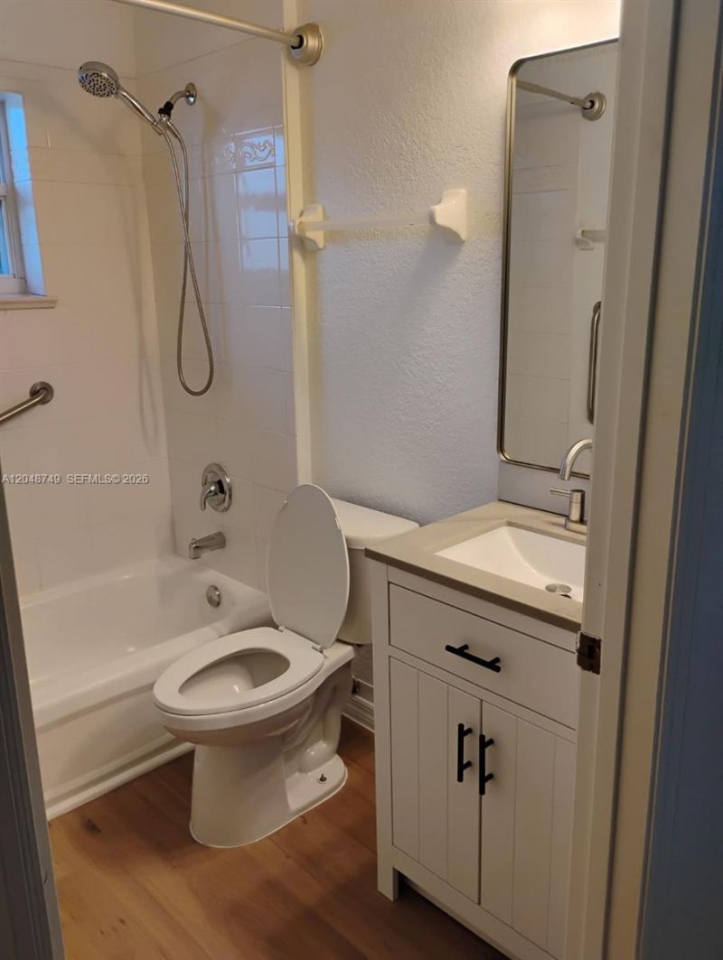 950 SW Worcester Ln , Port Saint Lucie, FL 34953 Photo
