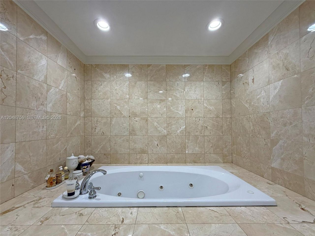 6209 Paradise Point Dr , Palmetto Bay, FL 33157 Photo