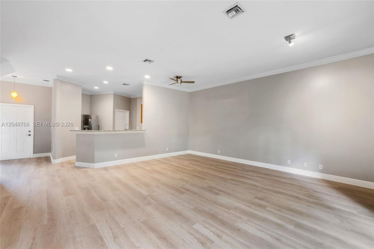 2929 SW 18th Ter , Unit 29, Fort Lauderdale, FL 33315 Photo
