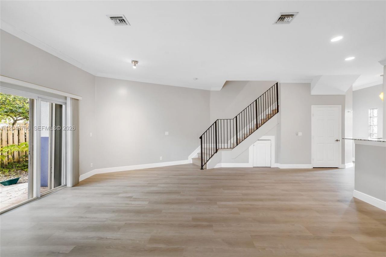 2929 SW 18th Ter , Unit 29, Fort Lauderdale, FL 33315 Photo