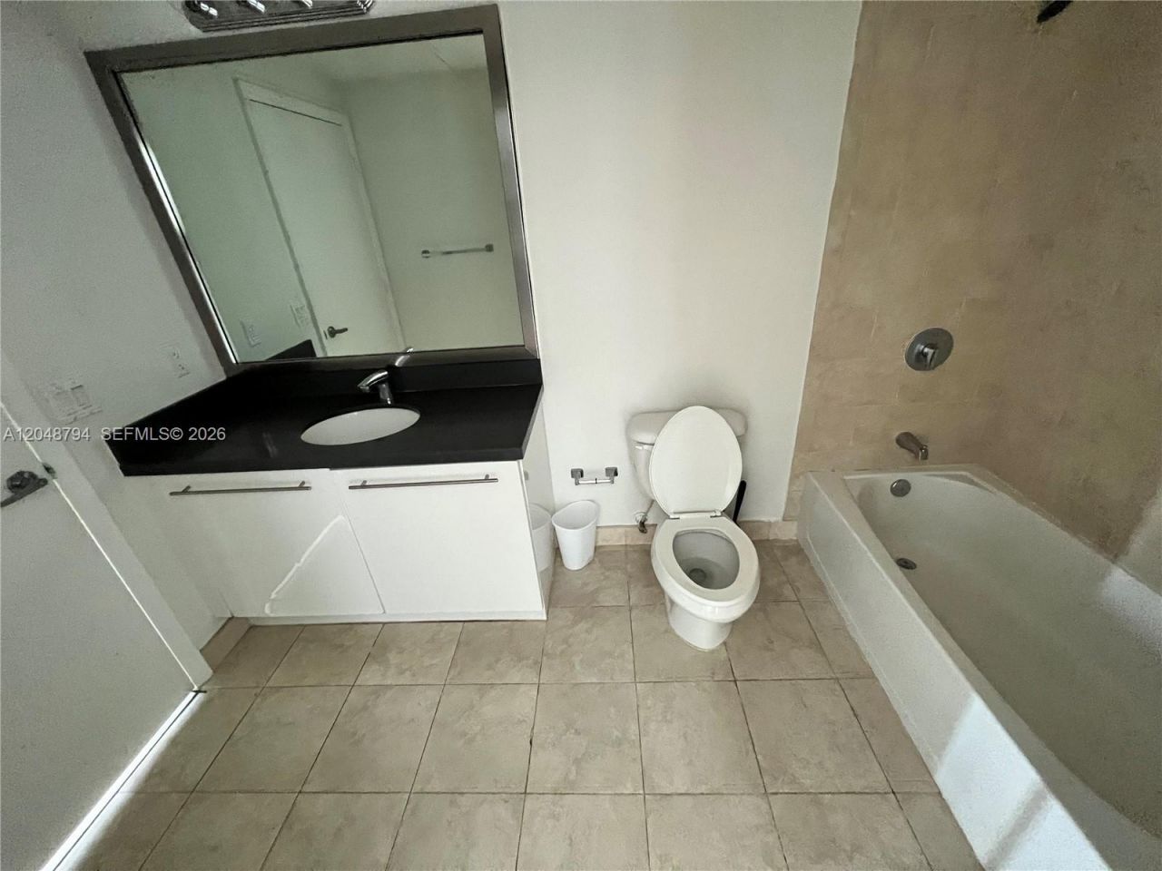 90 SW 3rd St , Unit 3710, Miami, FL 33130 Photo