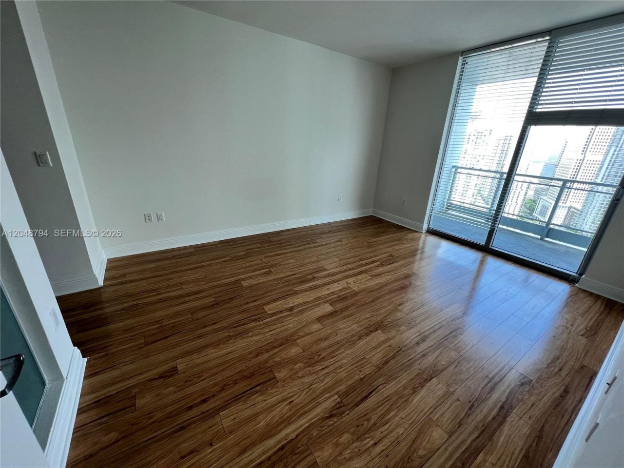 90 SW 3rd St , Unit 3710, Miami, FL 33130 Photo