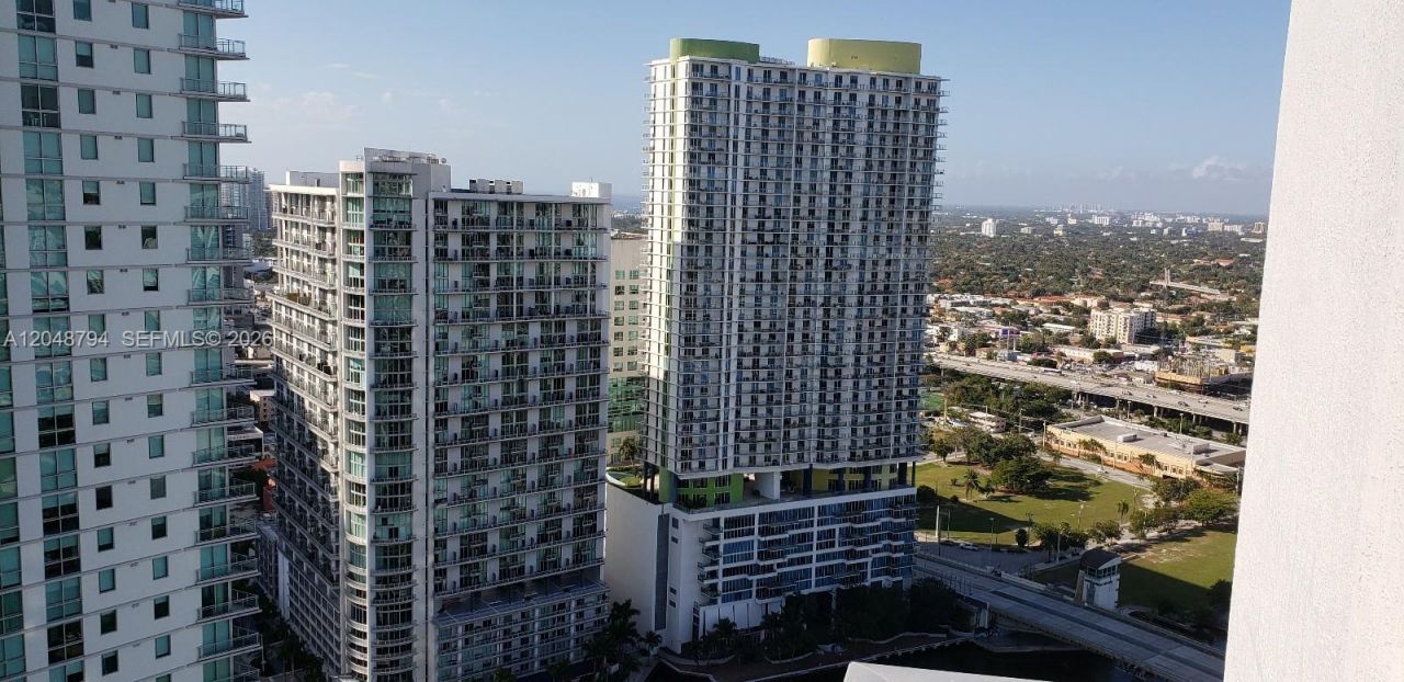 90 SW 3rd St , Unit 3710, Miami, FL 33130 Photo