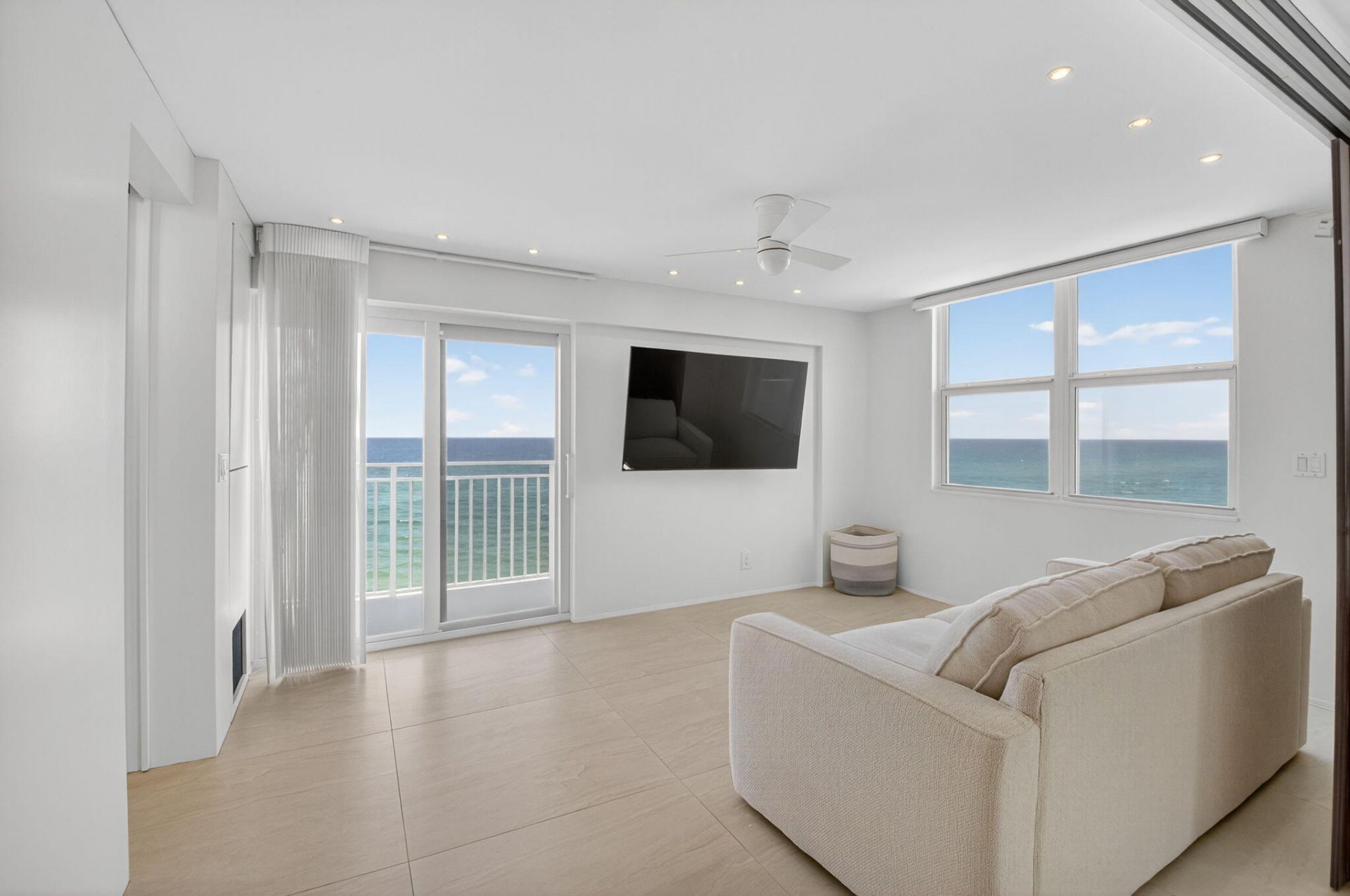 4511 S Ocean Boulevard, Unit 507, Highland Beach, FL 33487 Photo