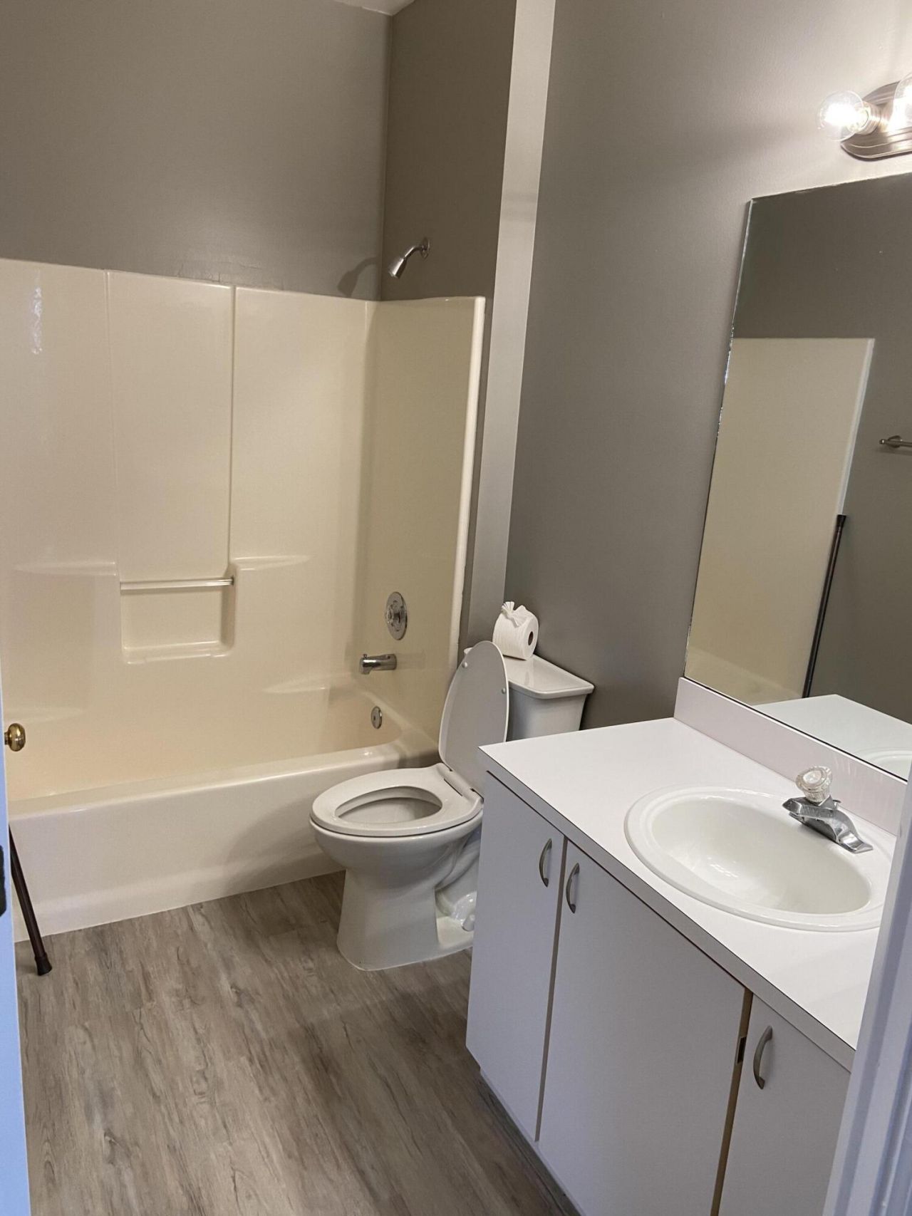 7 Bentwater Circle, Boynton Beach, FL 33426 Photo