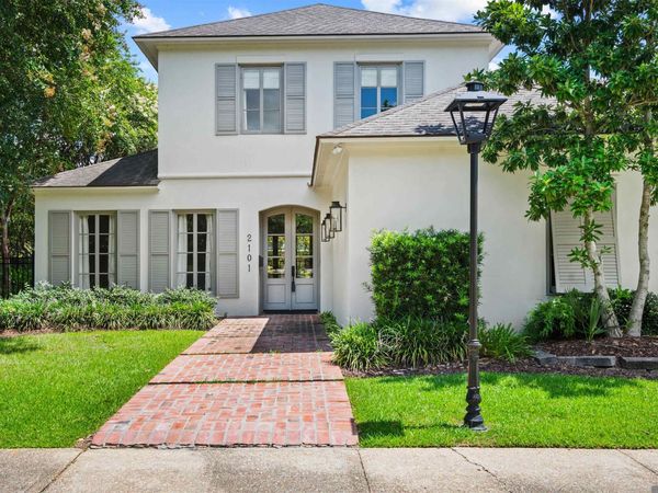 2101 Sassy Ln, Baton Rouge, LA 70808