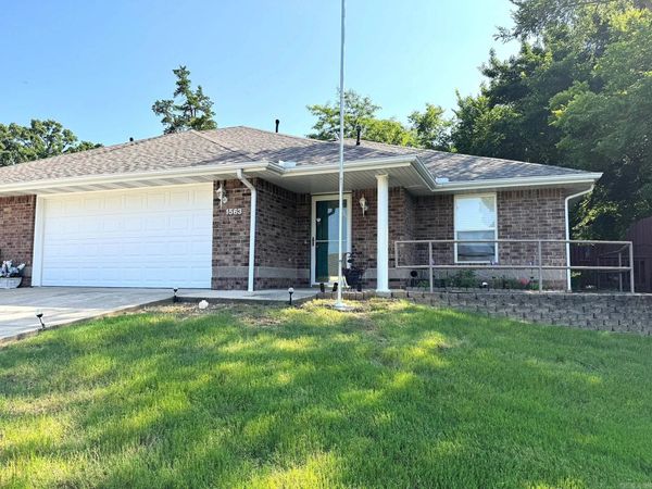 1563 Meadowhill Drive , Mountain Home, AR 72653
