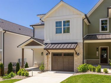 798 Eagle Rest Drive, Unit 1-C, Grand Rivers, KY 42045