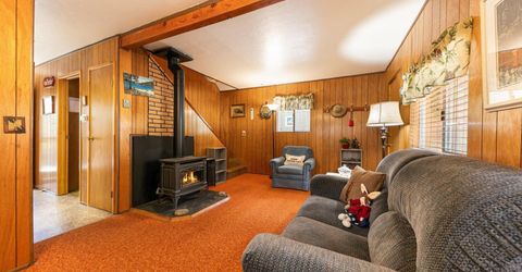 15876 Cottonwood Street, Truckee, CA 96161 Photo