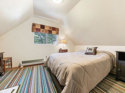 15876 Cottonwood Street, Truckee, CA 96161 Photo