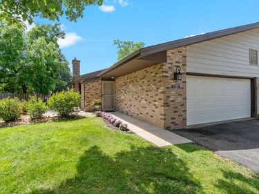 1221 Archer Lane N, Plymouth, MN 55447