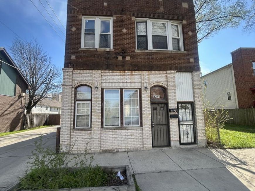 Main Photo