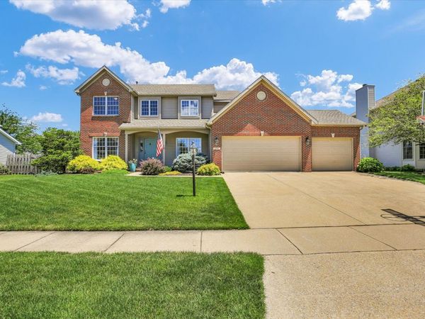 2106 Crossgate Court , Champaign, IL 61822