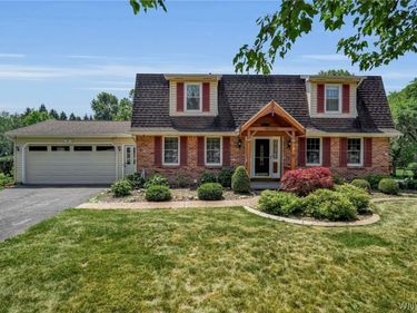 6475 Ludon Drive, Hamburg, NY 14075