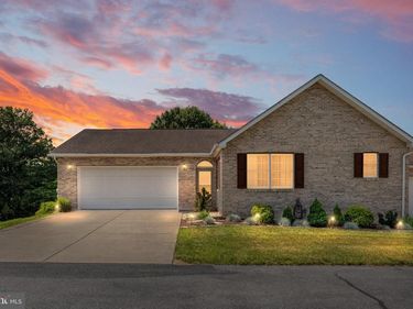 64 TYLER CIRCLE, Unit C-4, STRASBURG, VA 22657
