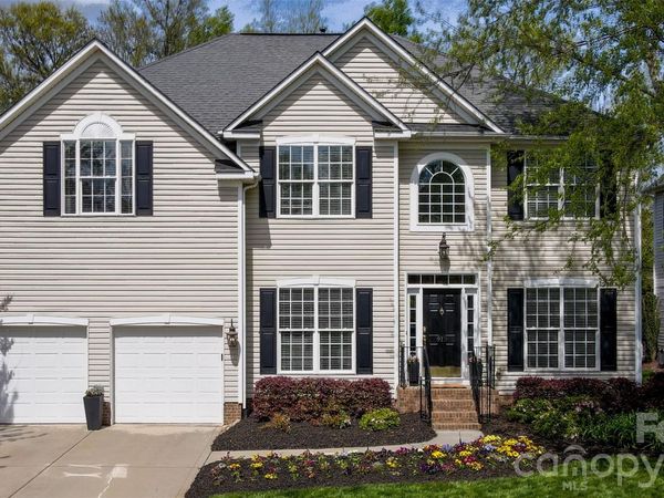 913 Grayscroft Drive , Waxhaw, NC 28173