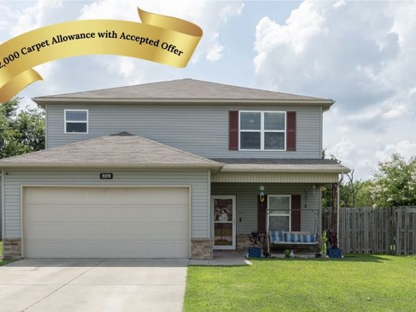 5070 W Claxton Circle, Fayetteville, AR 72704