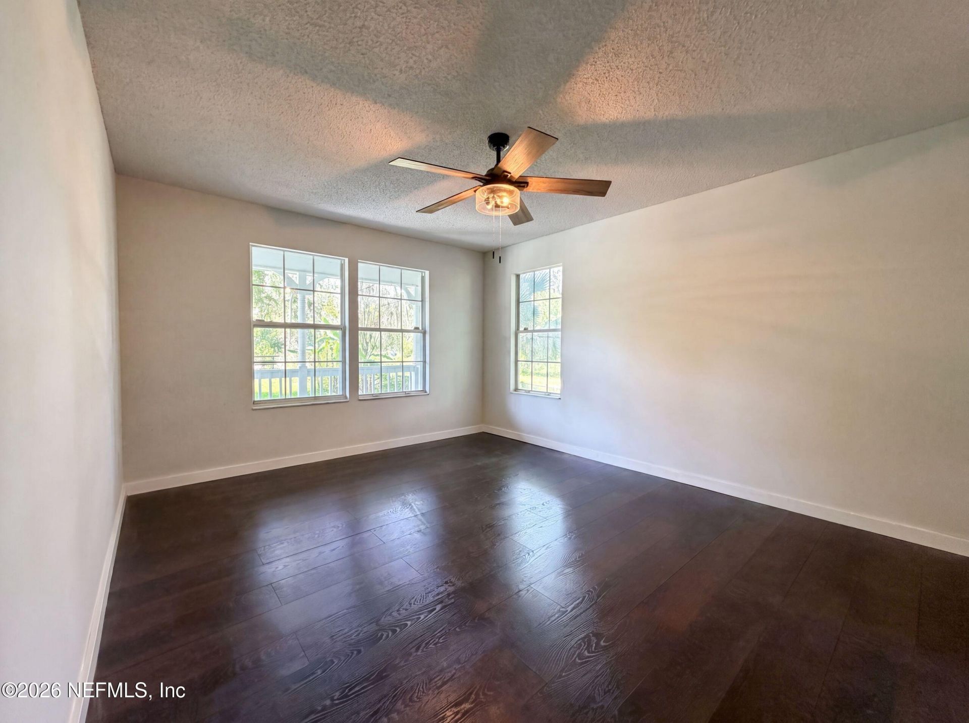 321 Paradise Circle, Satsuma, FL 32189 Photo