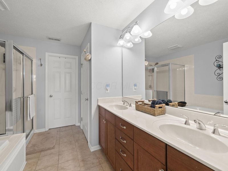 4805 Saint Andrews Drive, Unit 6, Grove City, OH 43123 Photo 28